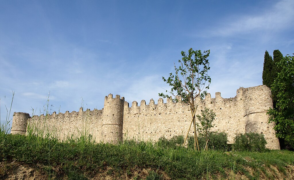 Moniga Castle Daylight